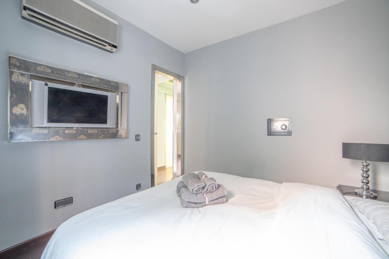 Moderno apartamento a escasos metros del Bernabeu Madri Exterior foto